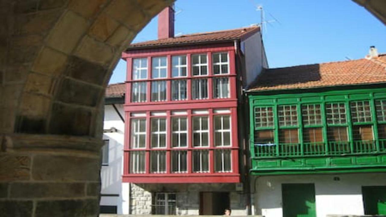 La Casa Roja Cerca Del Guggenheim Villa Plentzia Bagian luar foto